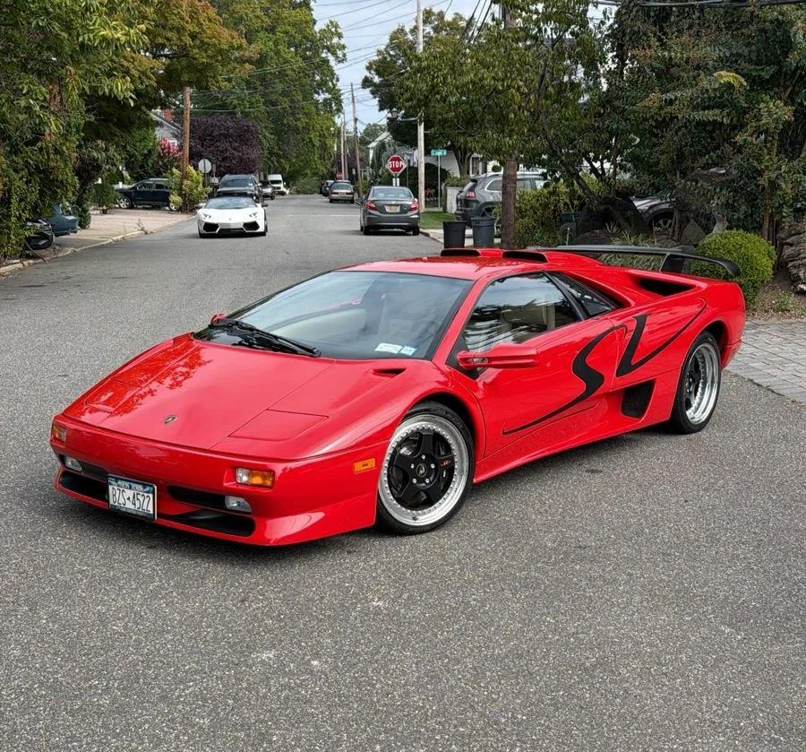 1995 Lamborghini Diablo SV — Paint Correction
